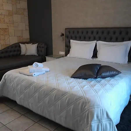 Pansion Irini Apartament