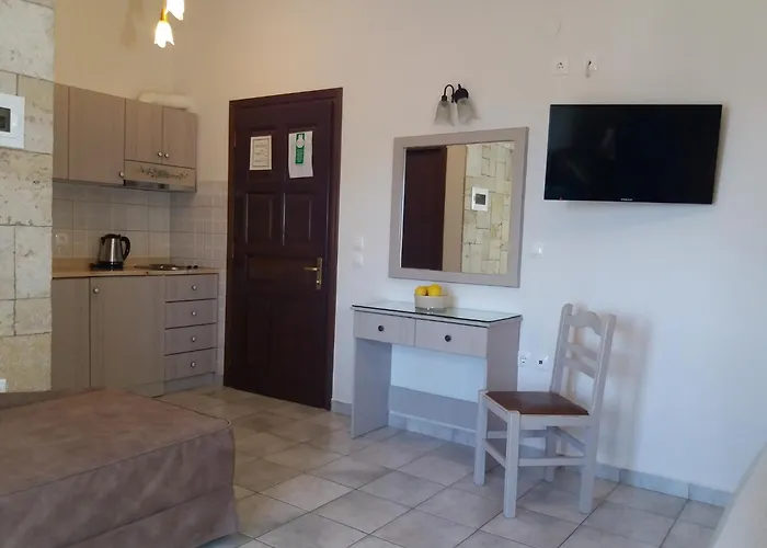 Apartment Pansion Irini *