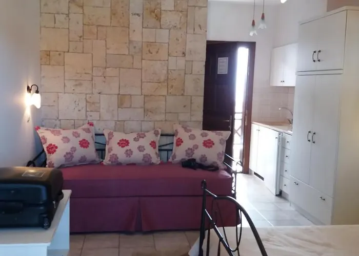 Pansion Irini Apartment *