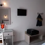 Pansion Irini Apartment *