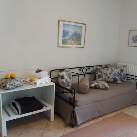 Pansion Irini Appartamento